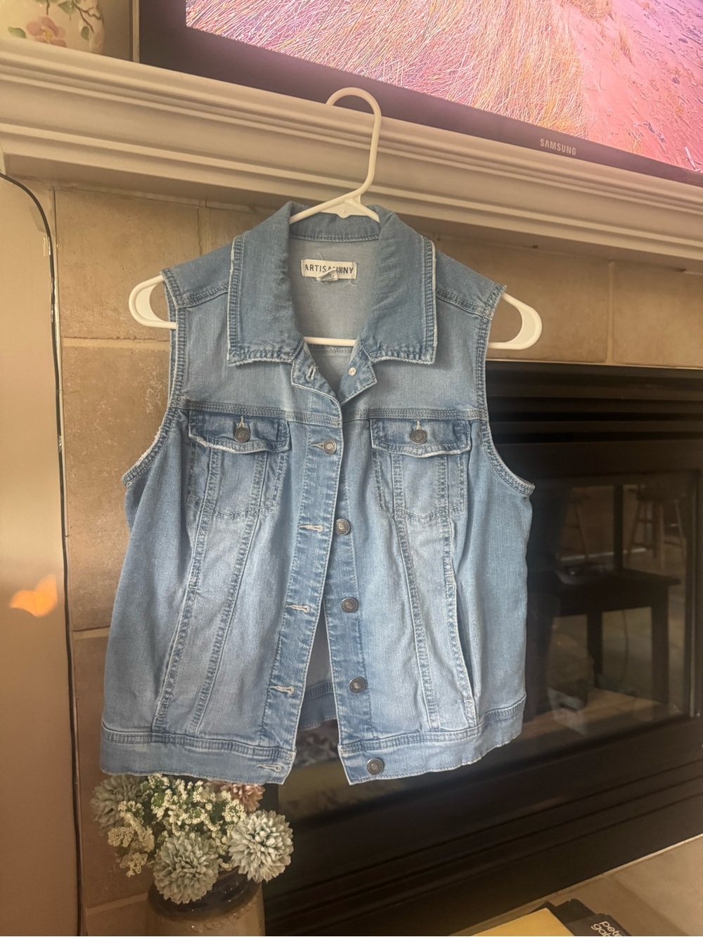 Artisan Ny Light Blue Denim Sleeveless Jean Jacket